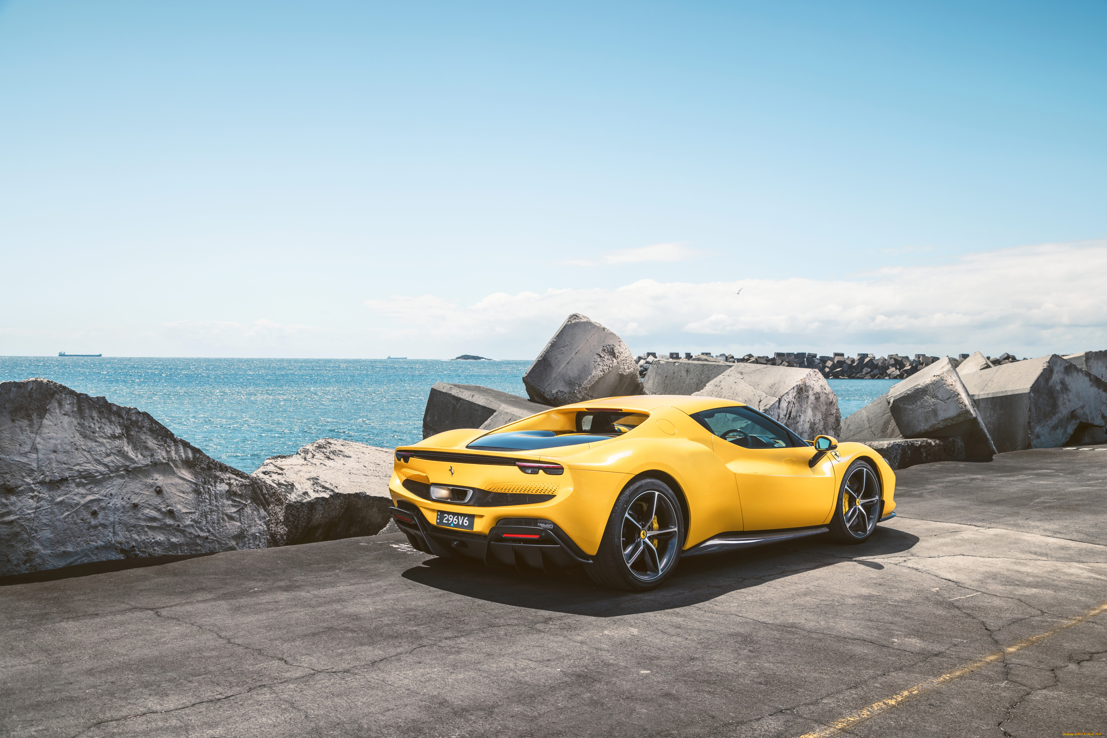 ferrari f8 spider